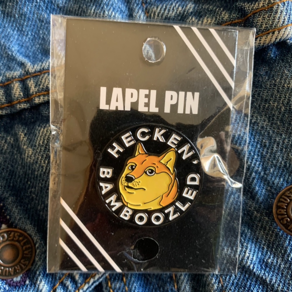 "Hecken' Bamboozled" Doge Lapel Pin